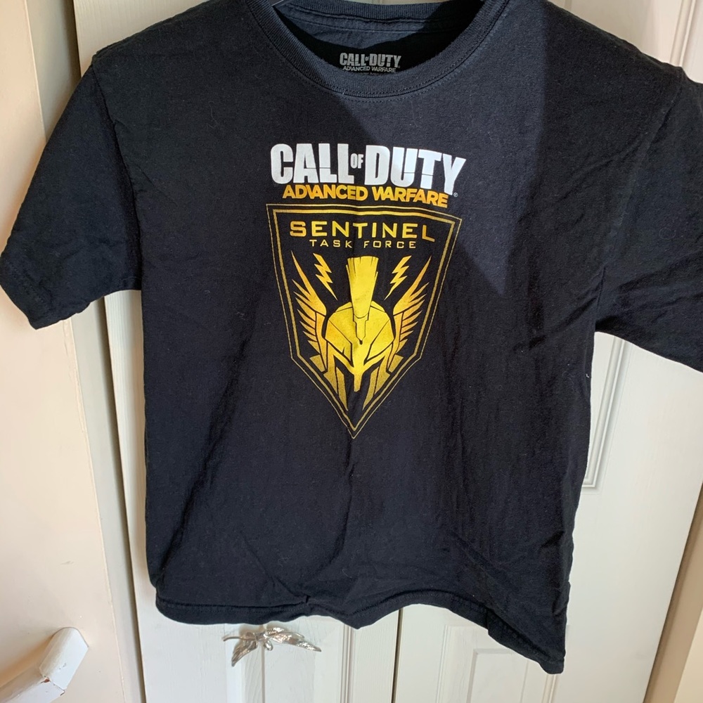 Call of Duty Tee Size Large